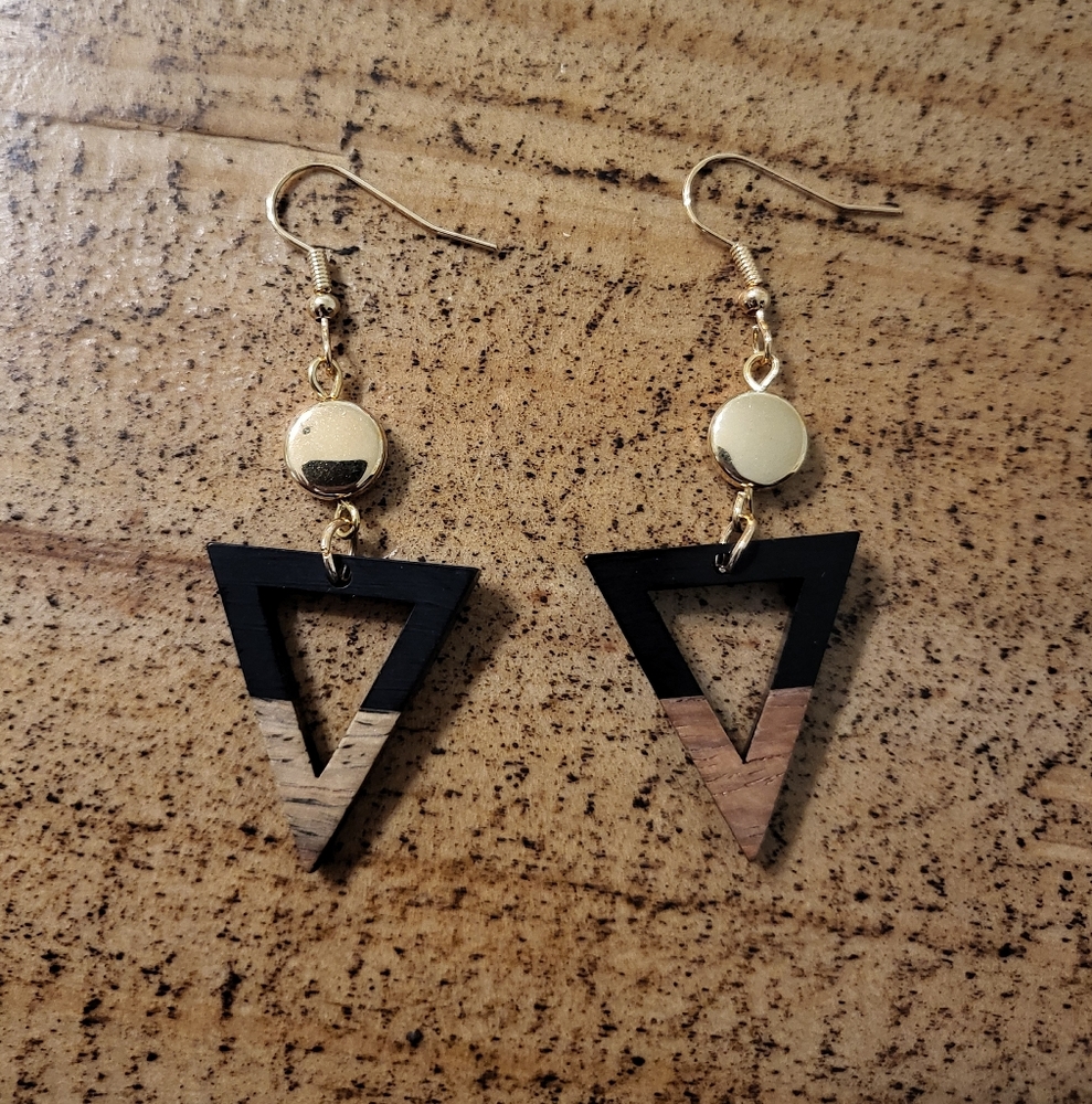 Geometric Black and Brown Earrings